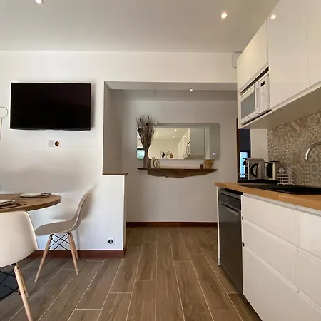 Villa Vue à 300m Du Centre-ville De Porto-vecchio *