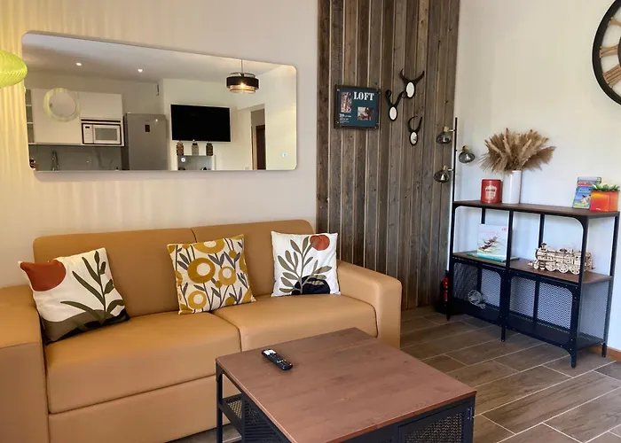 Vue Mer, Jardin Terrasse, Parking Prive A 300m Du Centre-ville De Porto-vecchio פורטו-וישיו