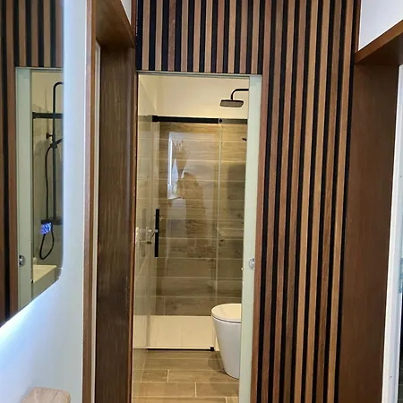 Vue A 300 M Centre-jardin, Terrasse, Parking Gratuit, Portail Electrique, 2 Chambres, 2 Sdb